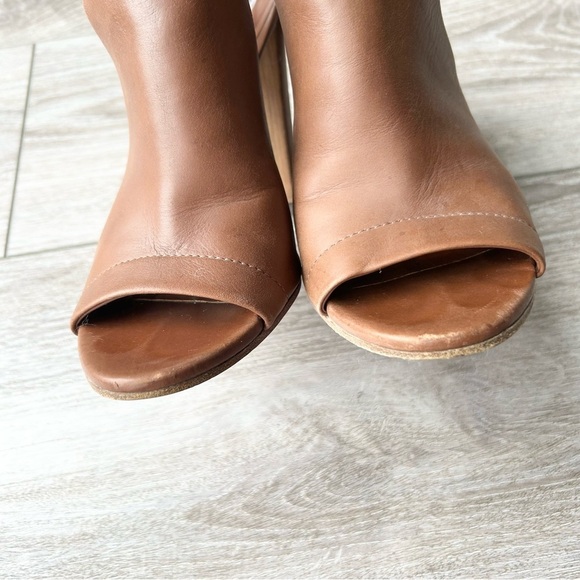 VINCE Addie Open Toe Buckle Back Strap Brown  Leather Bootie Wooden block Heel - Picture 7 of 16